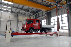 Stertil Koni Commercial Lifts - 2 & 4 Post